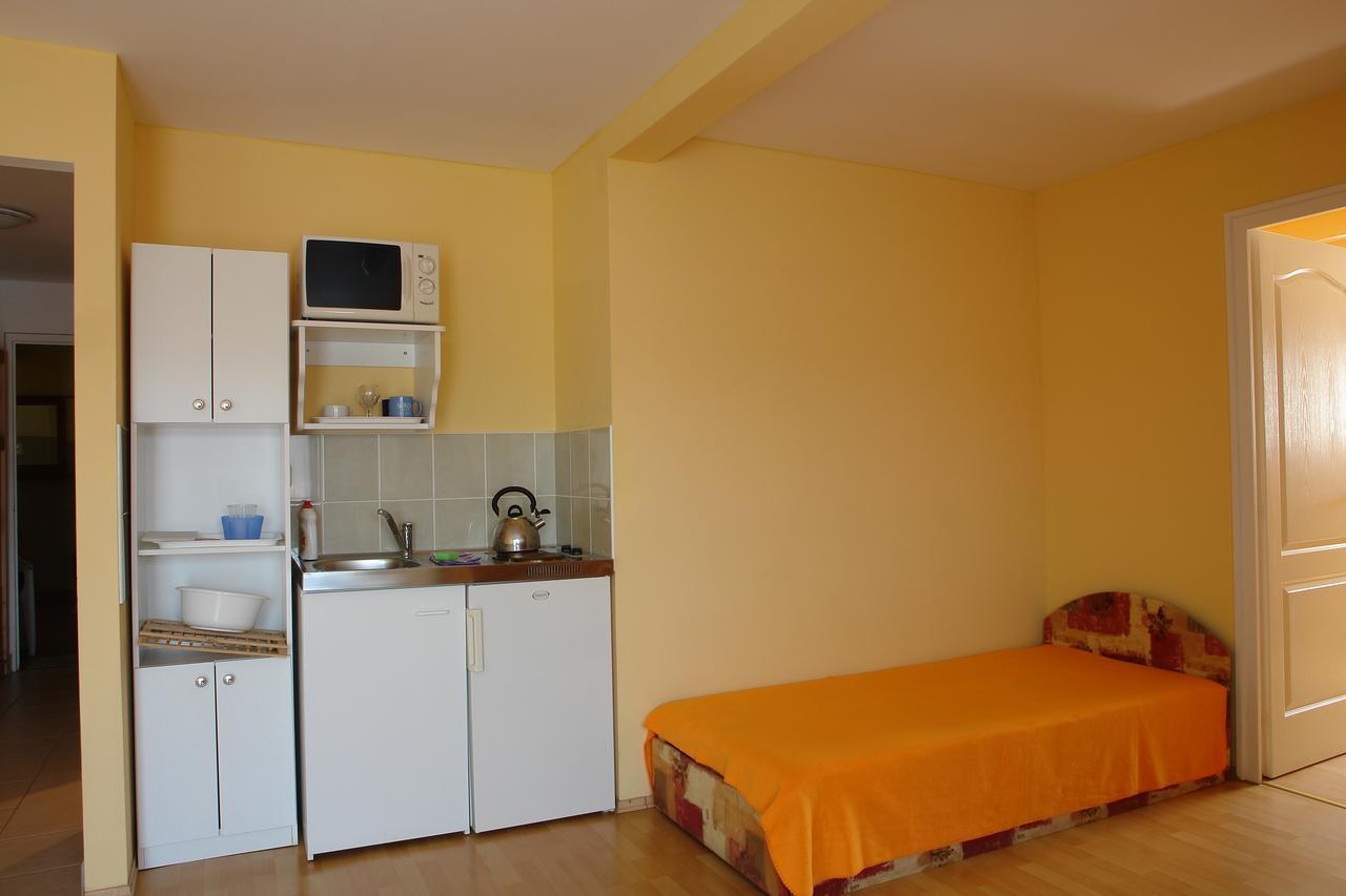 Апартаменты Valentina Apartmanhaz Богач Экстерьер фото